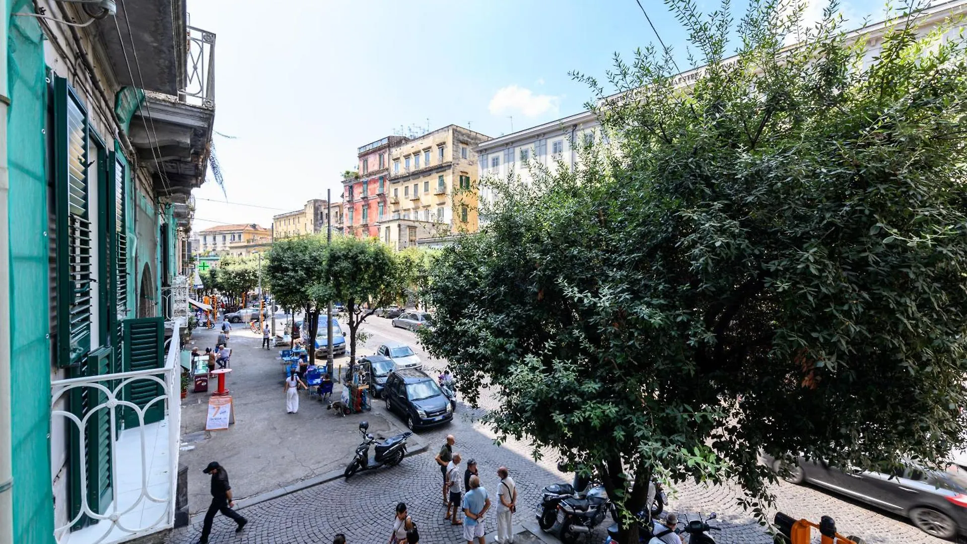 Apartment Home Santa Teresa Degli Scalzi 118 Naples Italy